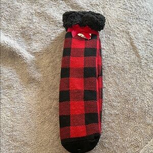 Red and Black Buffalo Plaid Cozy Fuzzy Lined Socks